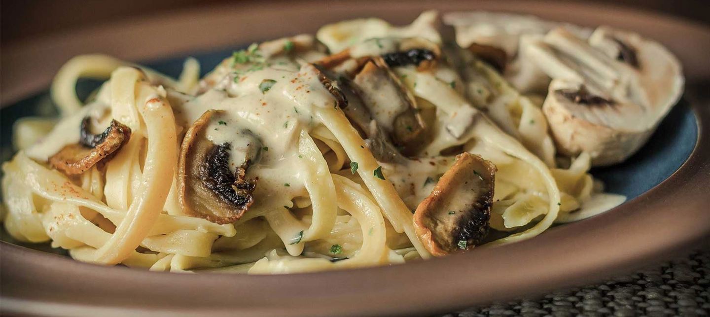 Pasta with mushroom and fresh Arla Cream Cheese | Arla